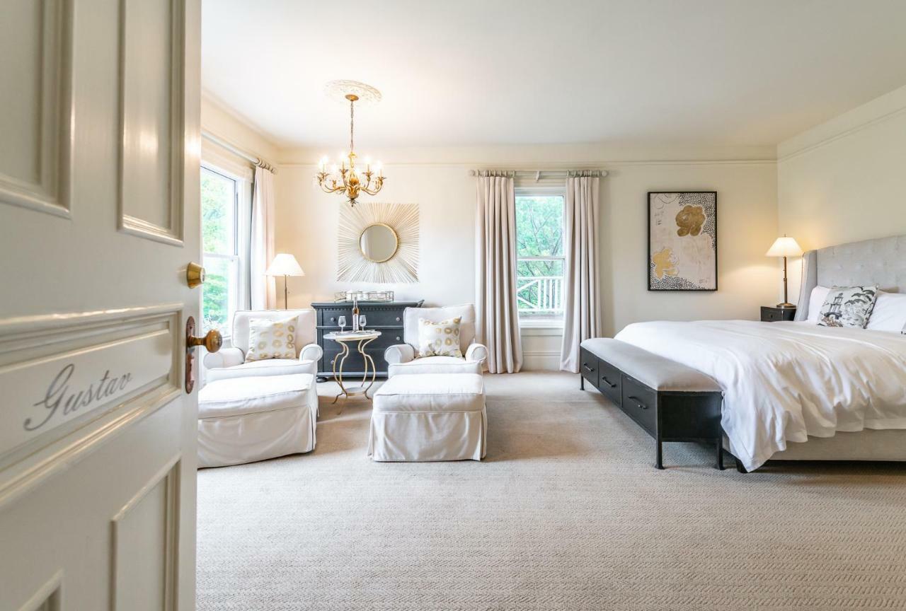 Lakewinds Country Manor Bed and Breakfast Niagara-on-the-Lake Exterior foto